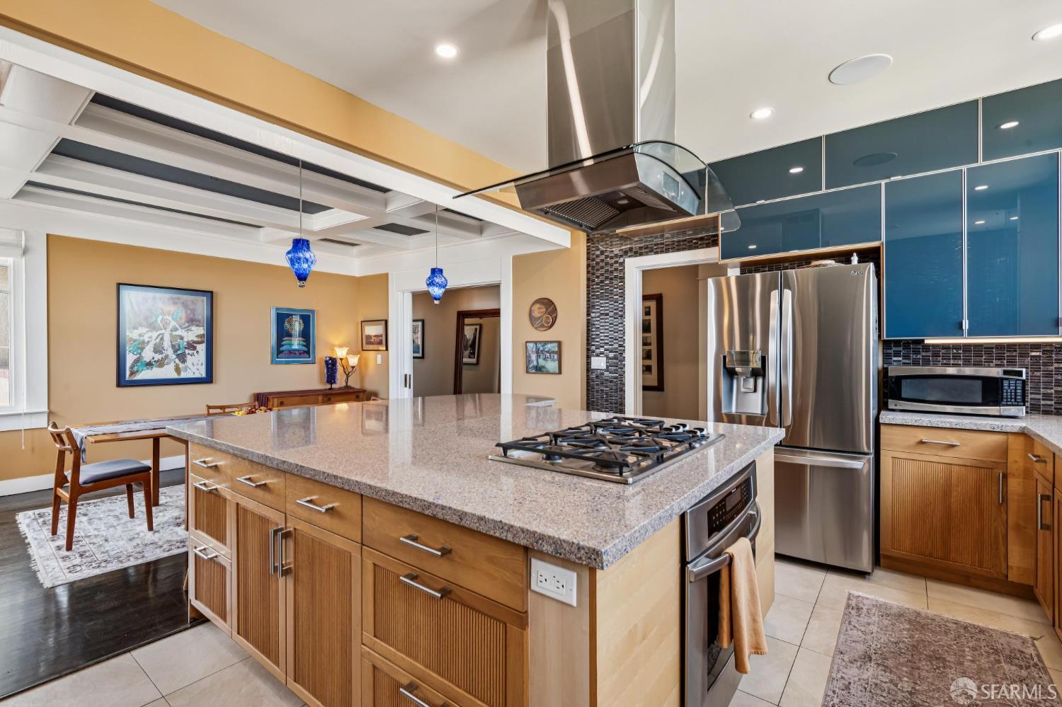 Photo #12: 426116328 Listing: Photo #12