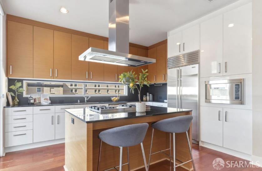 Photo #13: 426122188 Listing: Photo #13