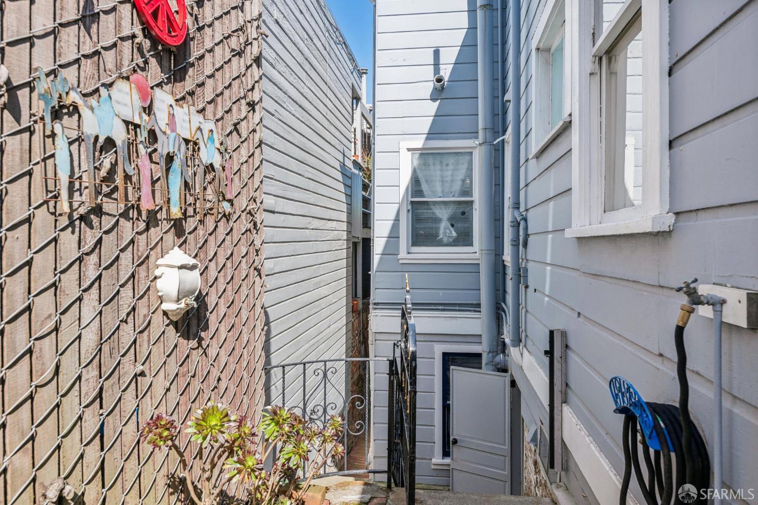 300 Castro, San Francisco, CA, 94114