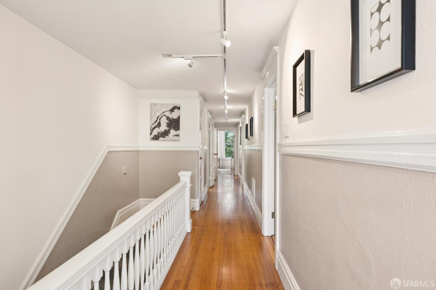 Photo #4: 426120997 Listing: Photo #4