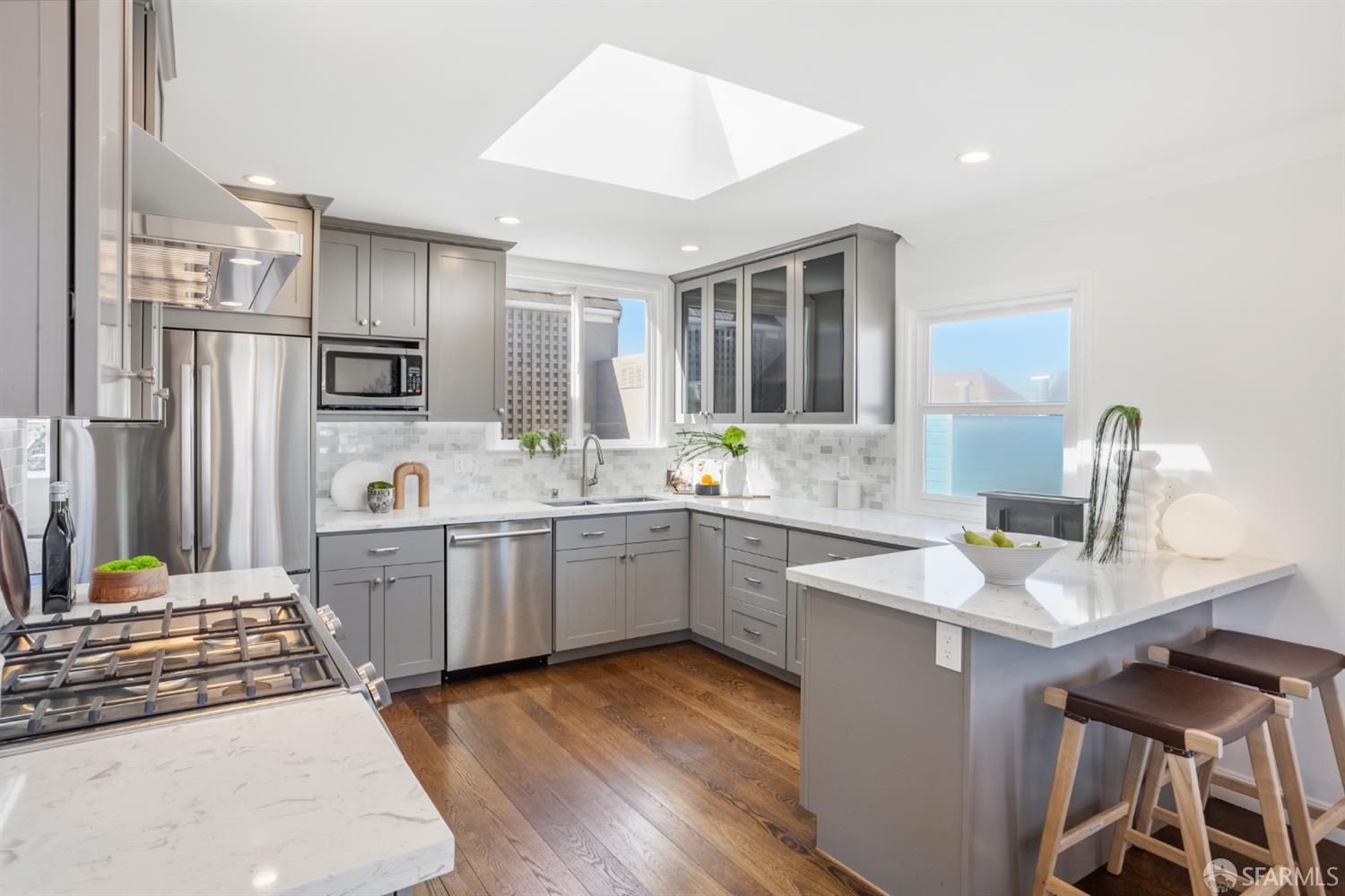 3537 Lawton, San Francisco, CA, 94122