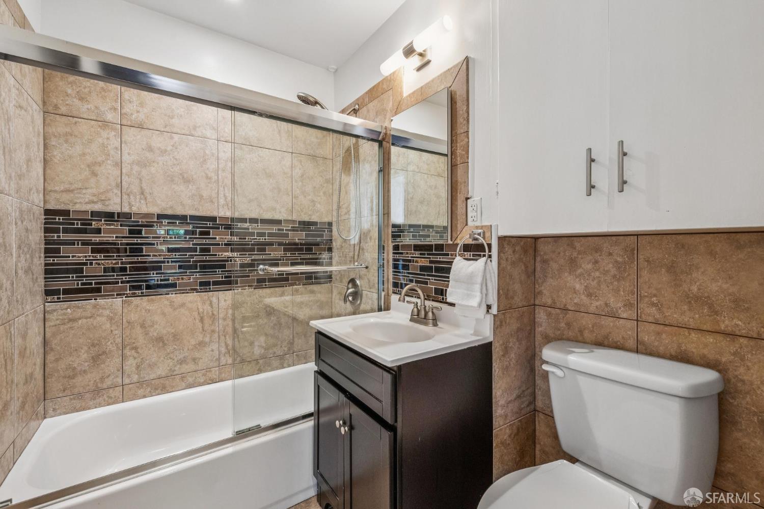 Detail Gallery Image 43 of 94 For 545 Talbot Ave, Pacifica,  CA 94044 - 4 Beds | 3 Baths