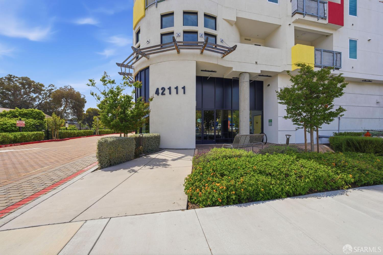 Detail Gallery Image 51 of 62 For 42111 Osgood Rd #304,  Fremont,  CA 94539 - 3 Beds | 2 Baths