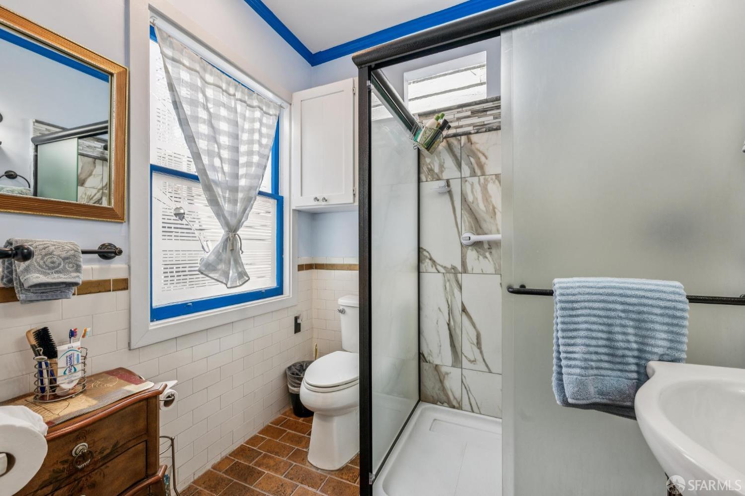 300 Castro, San Francisco, CA, 94114