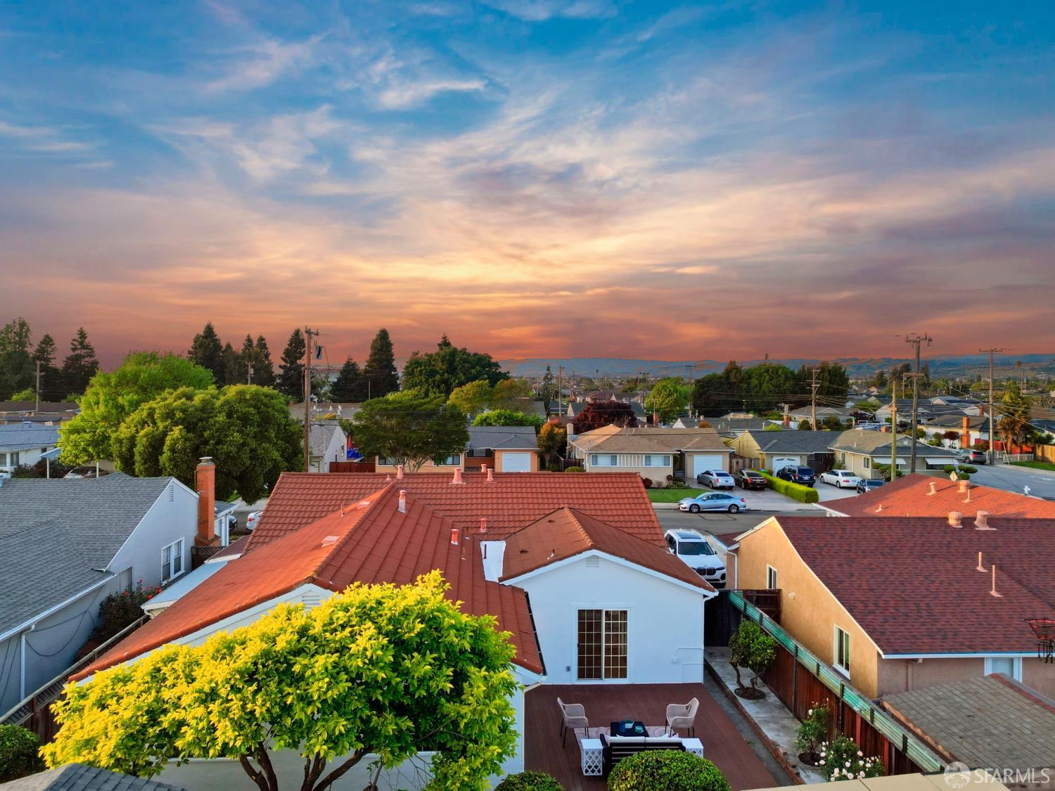 Detail Gallery Image 46 of 52 For 1728 Hubbard Ave, San Leandro,  CA 94579 - 3 Beds | 2/1 Baths