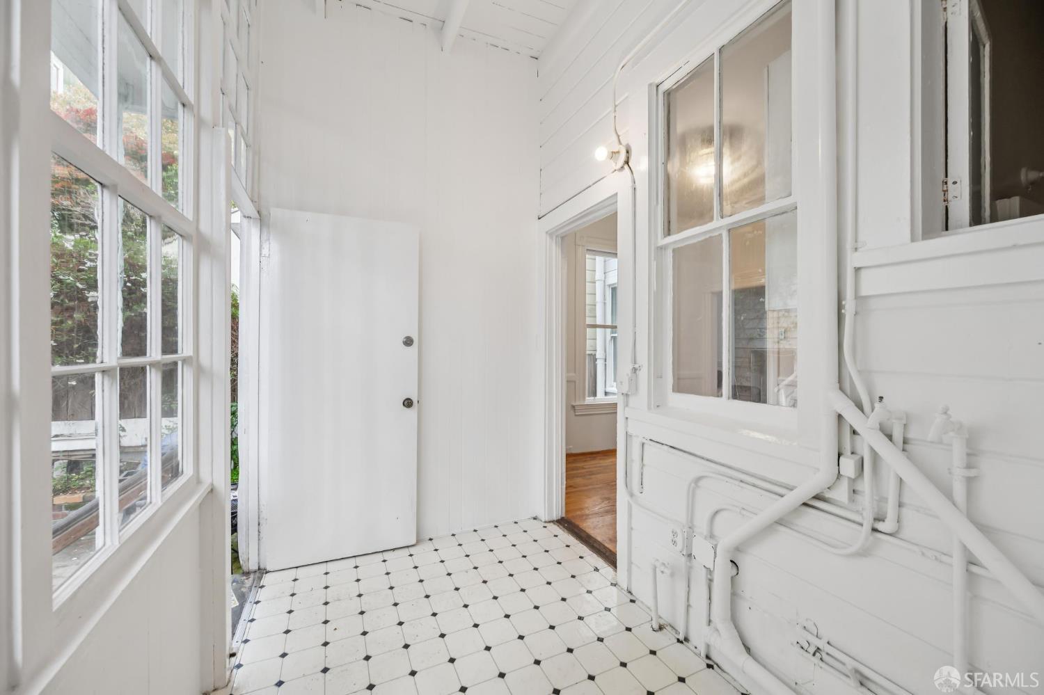 Photo #29: 426122022 Listing: Photo #29