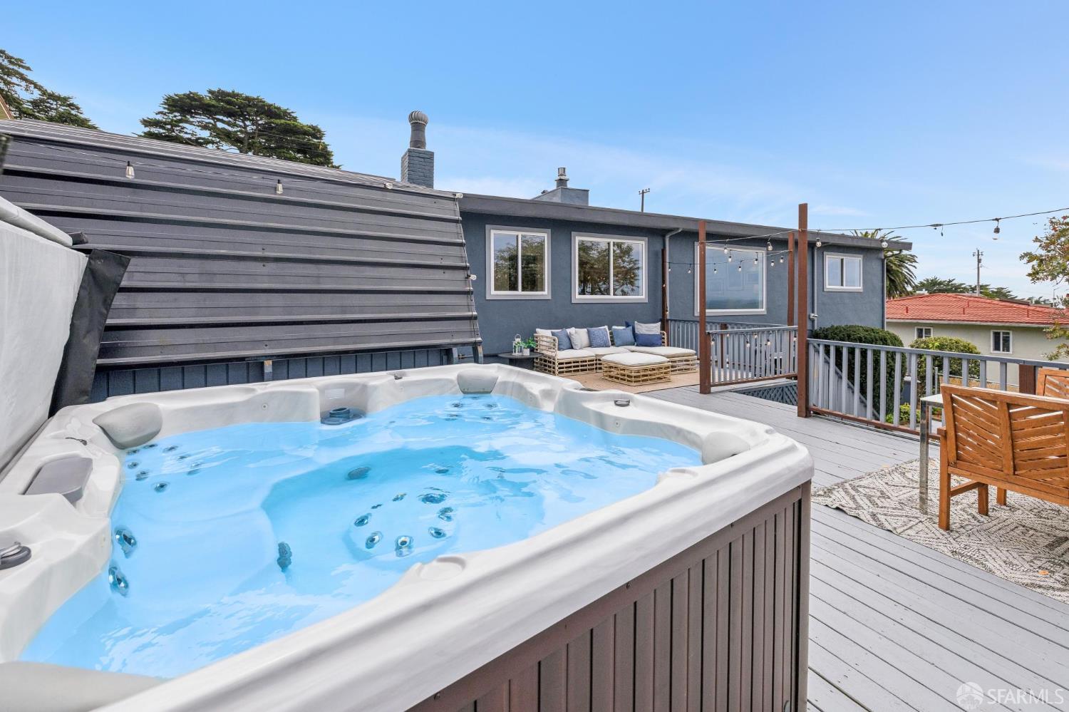 Detail Gallery Image 80 of 94 For 545 Talbot Ave, Pacifica,  CA 94044 - 4 Beds | 3 Baths