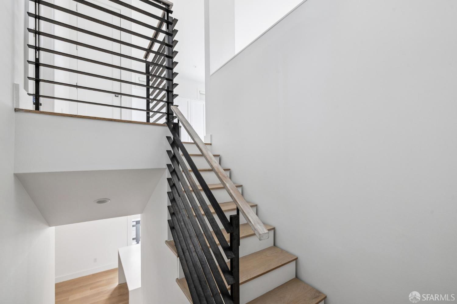 Detail Gallery Image 22 of 44 For 2977 21st St, San Francisco,  CA 94110 - – Beds | – Baths