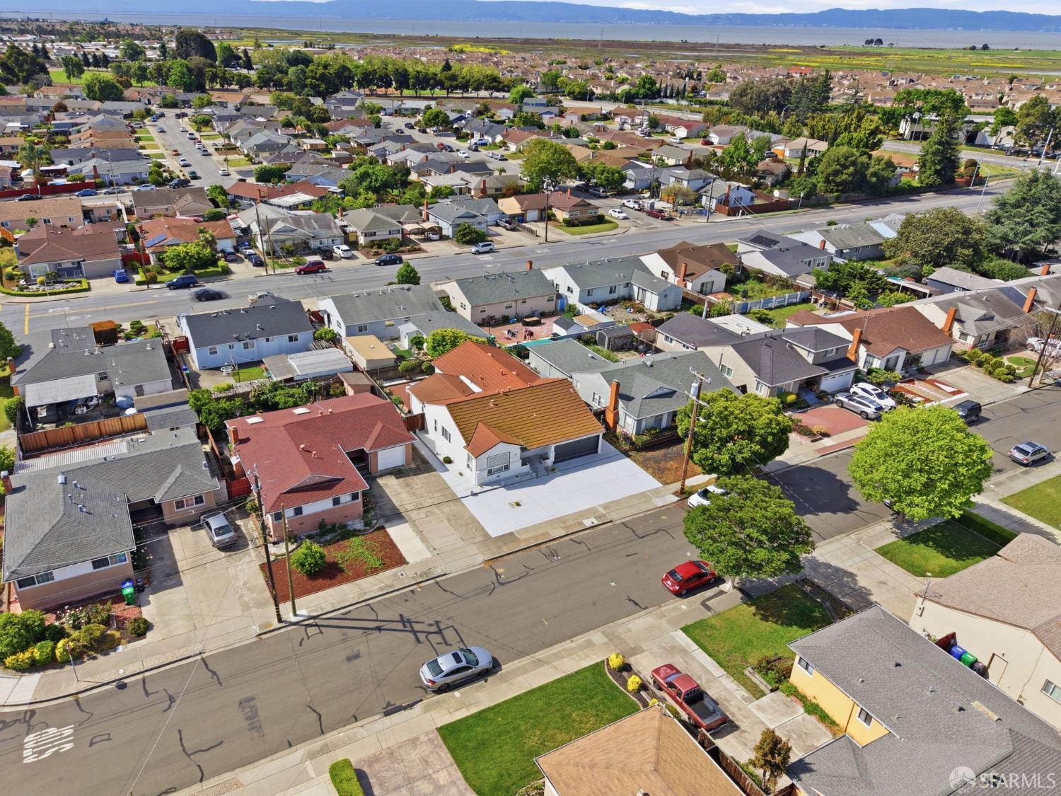 Detail Gallery Image 50 of 52 For 1728 Hubbard Ave, San Leandro,  CA 94579 - 3 Beds | 2/1 Baths