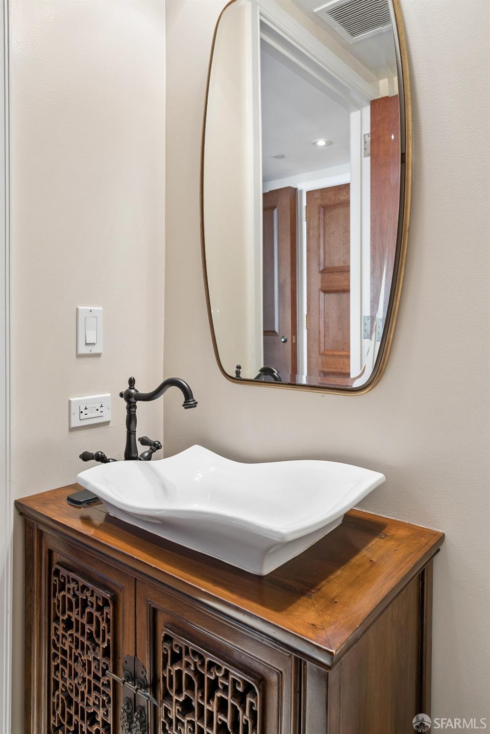 Photo #35: 426110092 Listing: Photo #35