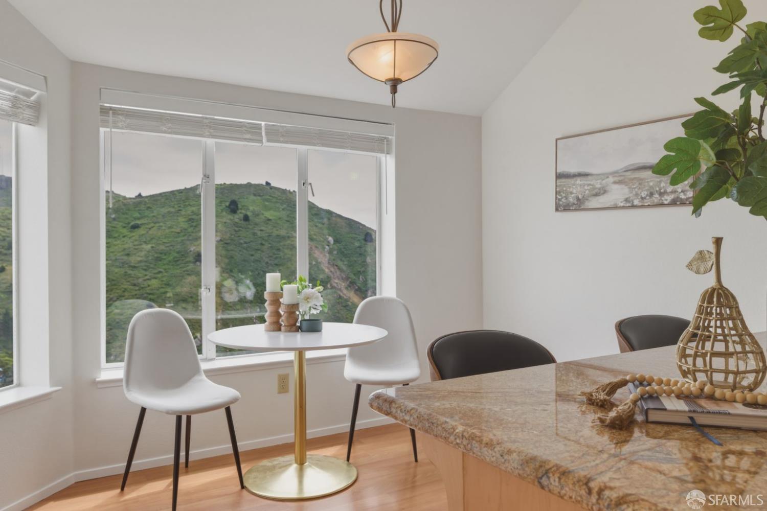 Detail Gallery Image 18 of 47 For 743 Green Ridge Dr #1,  Daly City,  CA 94014 - 2 Beds | 2 Baths