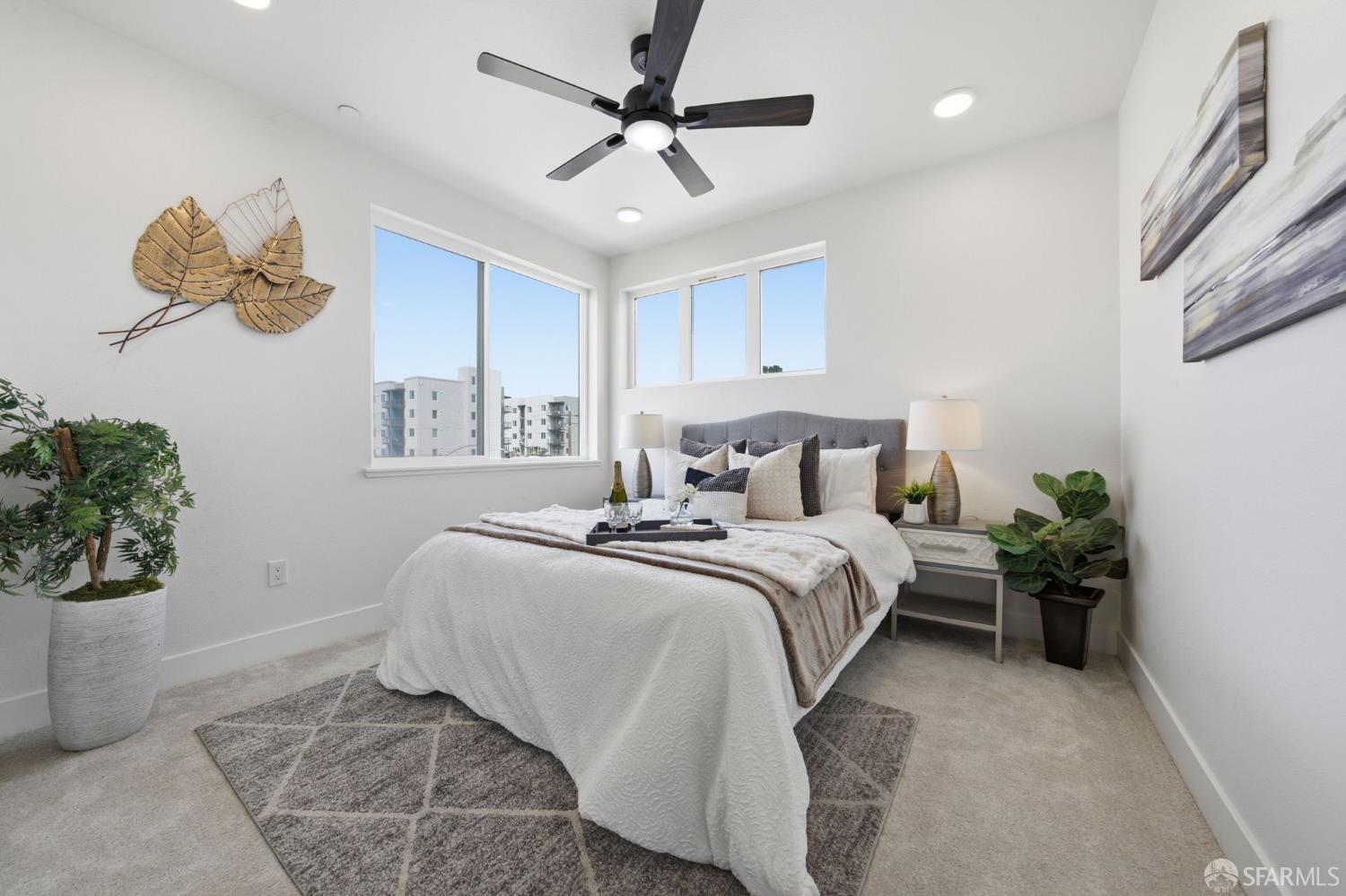 Detail Gallery Image 22 of 62 For 42111 Osgood Rd #304,  Fremont,  CA 94539 - 3 Beds | 2 Baths