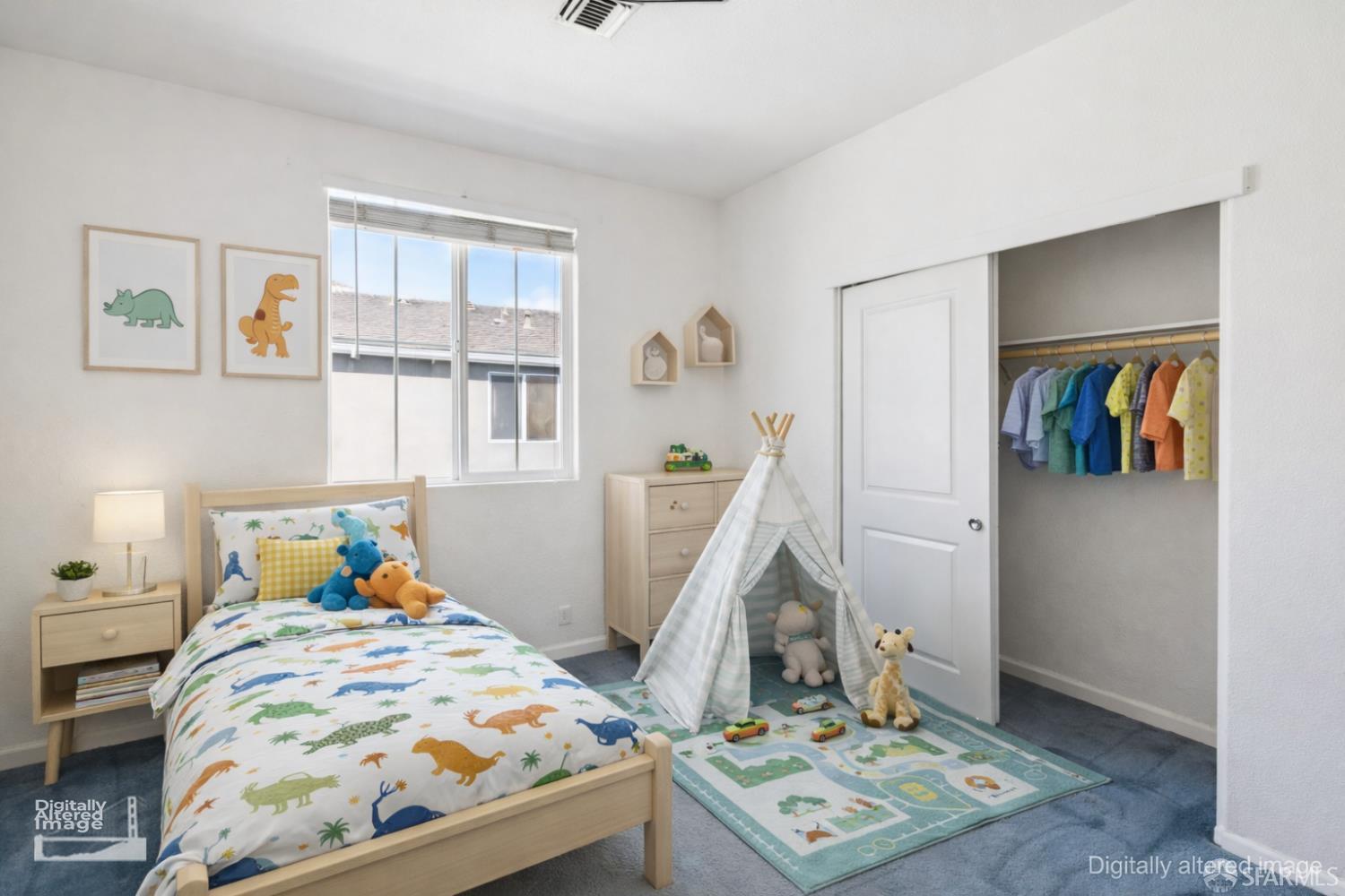 Detail Gallery Image 15 of 31 For 338 Village Ln, Richmond,  CA 94801 - 4 Beds | 4 Baths