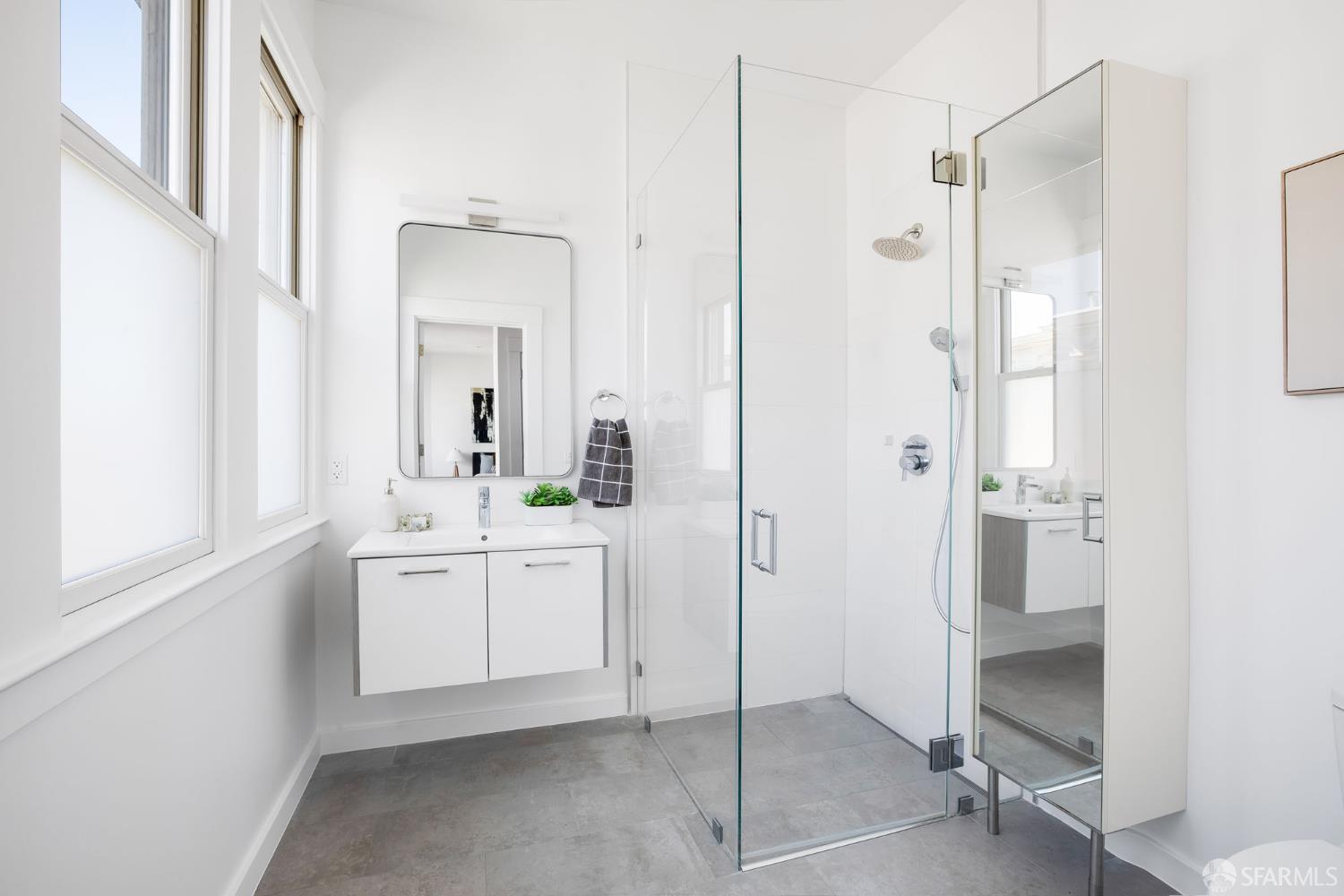 Photo #15: 426122485 Listing: Photo #15