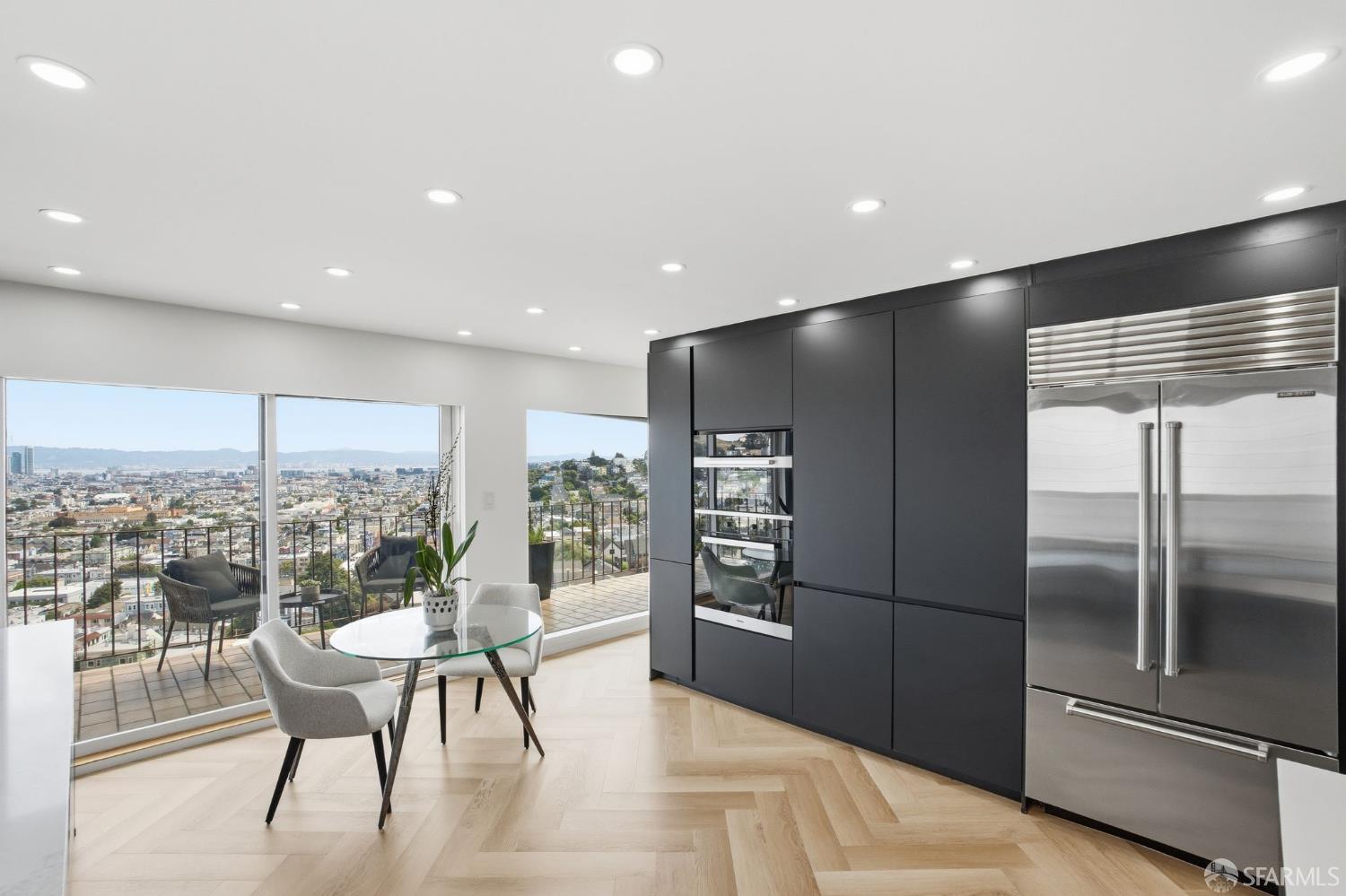 170 Corwin, San Francisco, CA, 94114