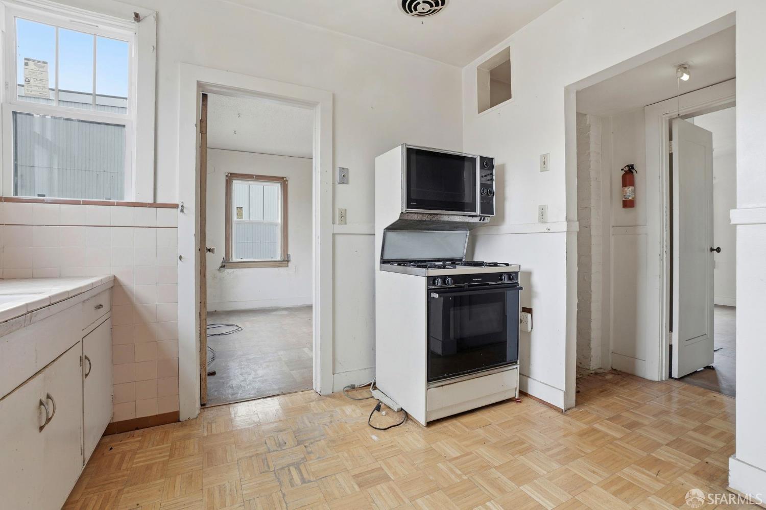 1956 Great Highway, San Francisco, CA, 94116