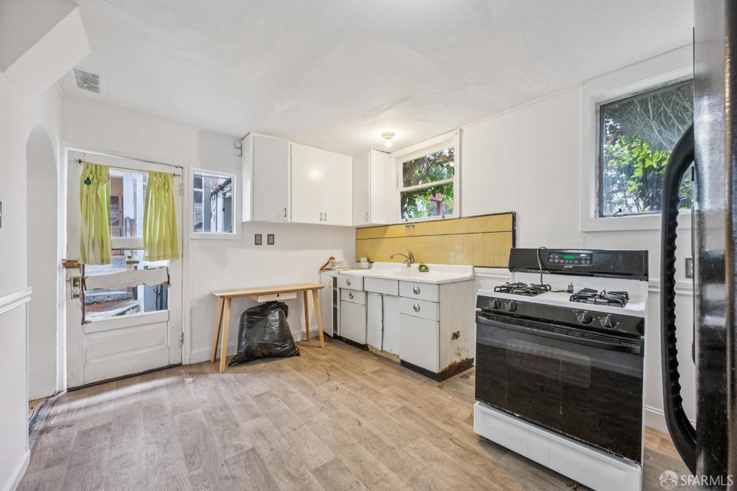 Photo #36: 426122022 Listing: Photo #36