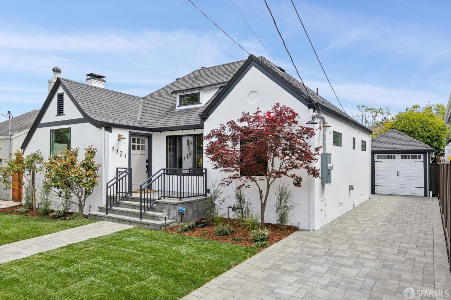 Detail Gallery Image 46 of 50 For 1121 Summer Ave, Burlingame,  CA 94010 - 3 Beds | 2/1 Baths