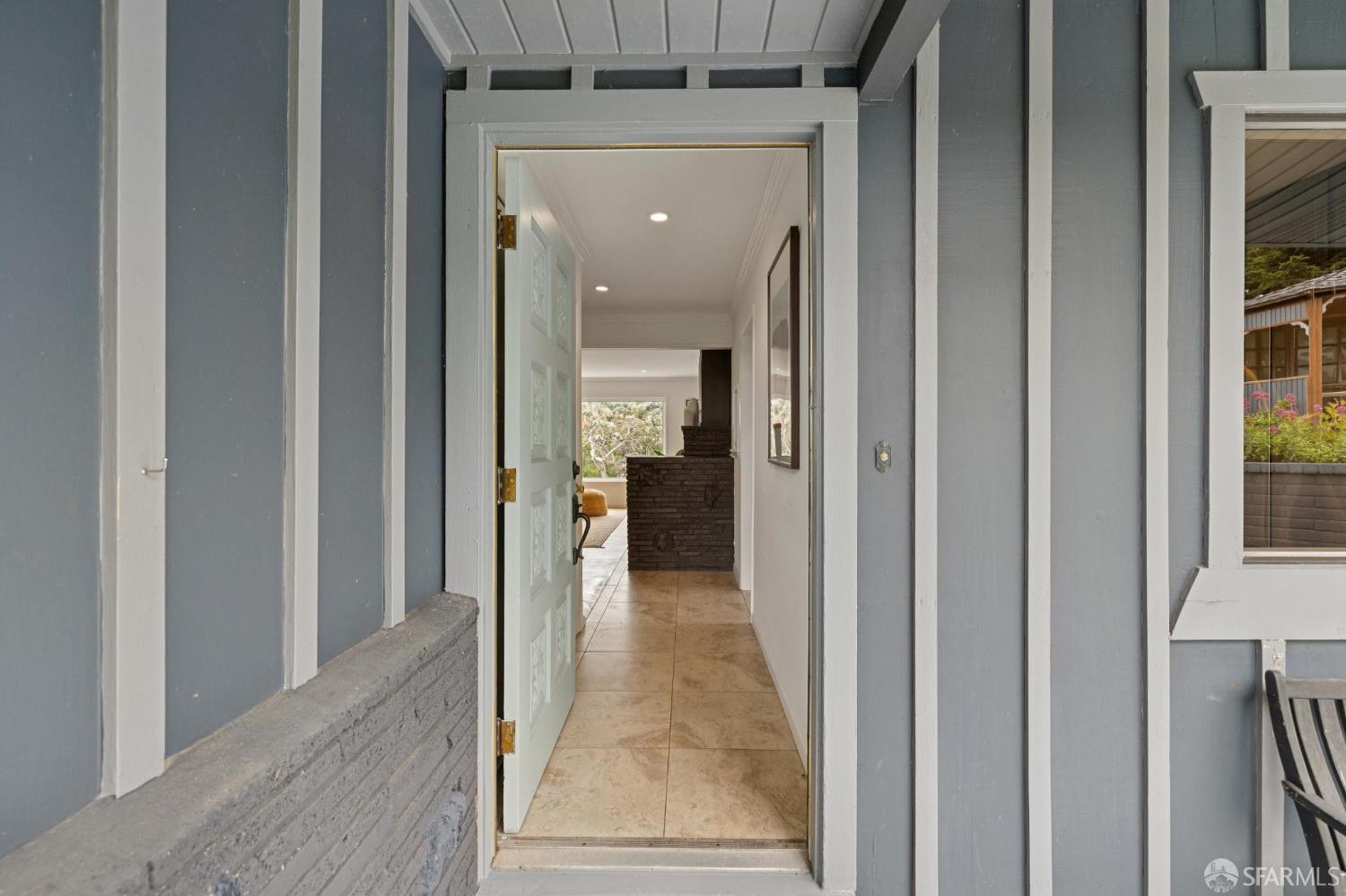 Detail Gallery Image 21 of 94 For 545 Talbot Ave, Pacifica,  CA 94044 - 4 Beds | 3 Baths