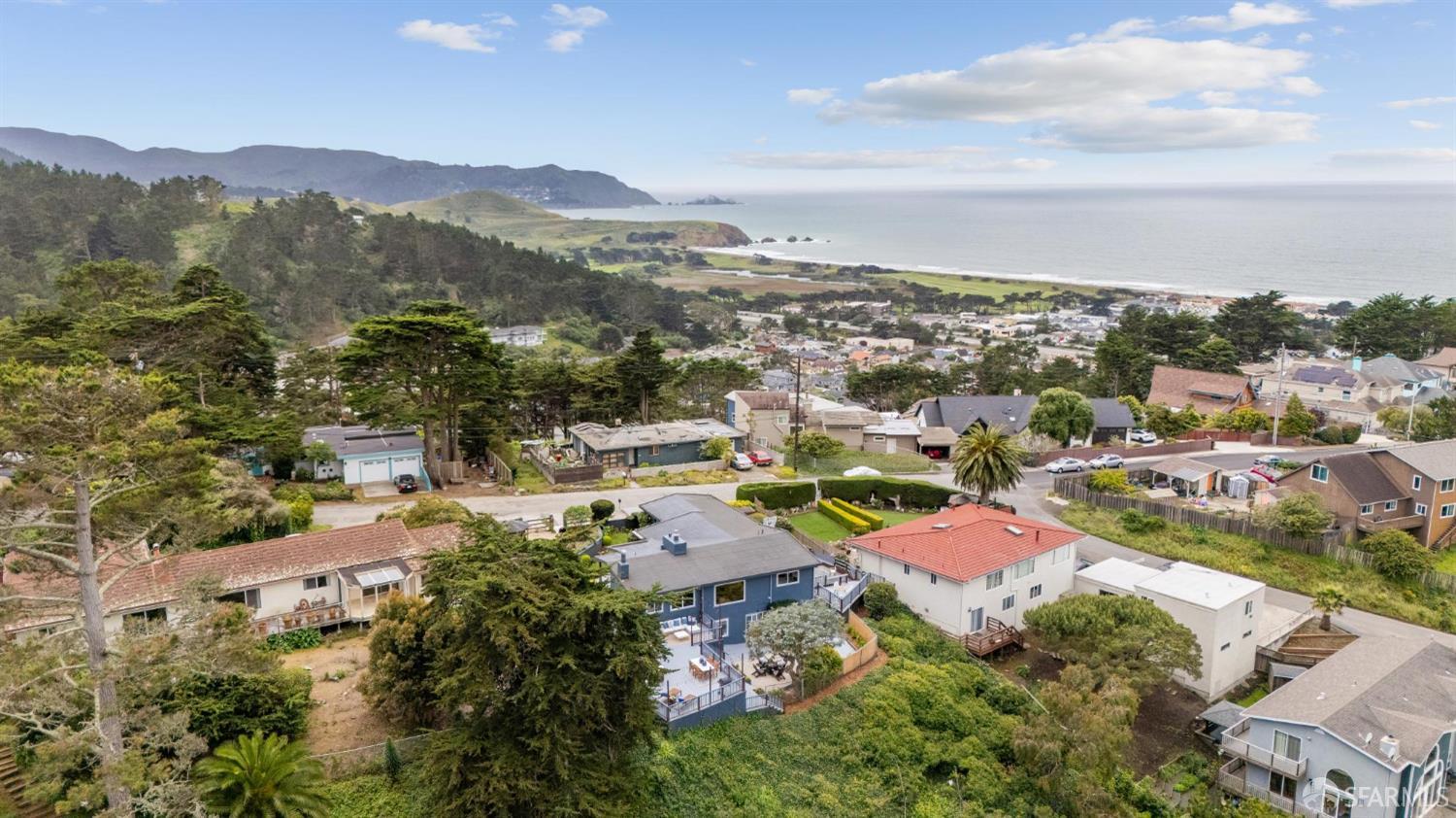 Detail Gallery Image 86 of 94 For 545 Talbot Ave, Pacifica,  CA 94044 - 4 Beds | 3 Baths