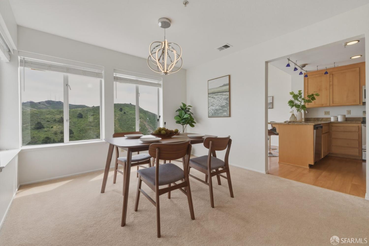 Detail Gallery Image 14 of 47 For 743 Green Ridge Dr #1,  Daly City,  CA 94014 - 2 Beds | 2 Baths