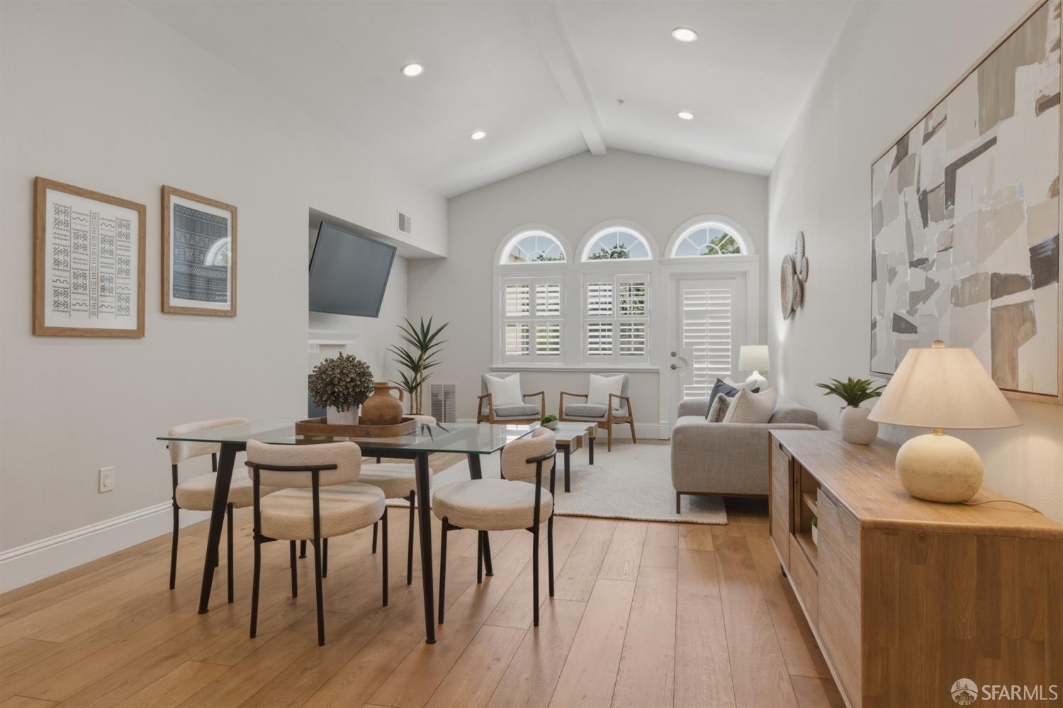 Detail Gallery Image 20 of 44 For 530 El Camino Real #309,  Burlingame,  CA 94010 - 2 Beds | 2 Baths