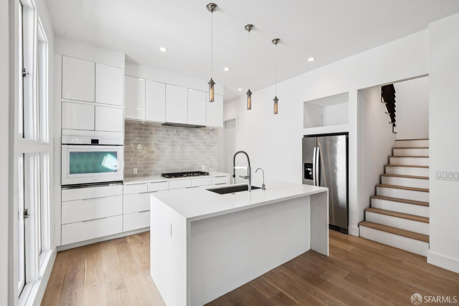 Detail Gallery Image 10 of 44 For 2977 21st St, San Francisco,  CA 94110 - – Beds | – Baths