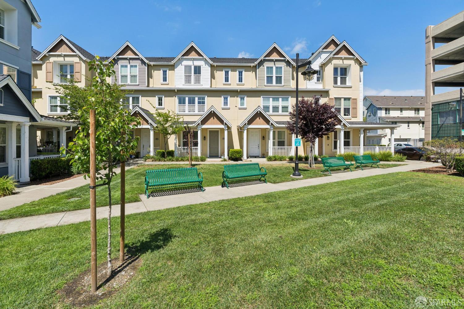 Detail Gallery Image 29 of 31 For 338 Village Ln, Richmond,  CA 94801 - 4 Beds | 4 Baths