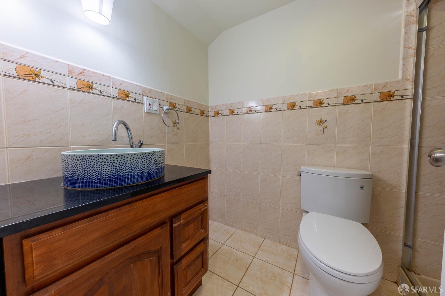 Detail Gallery Image 20 of 25 For 427 Ford St, Daly City,  CA 94014 - 4 Beds | 3 Baths