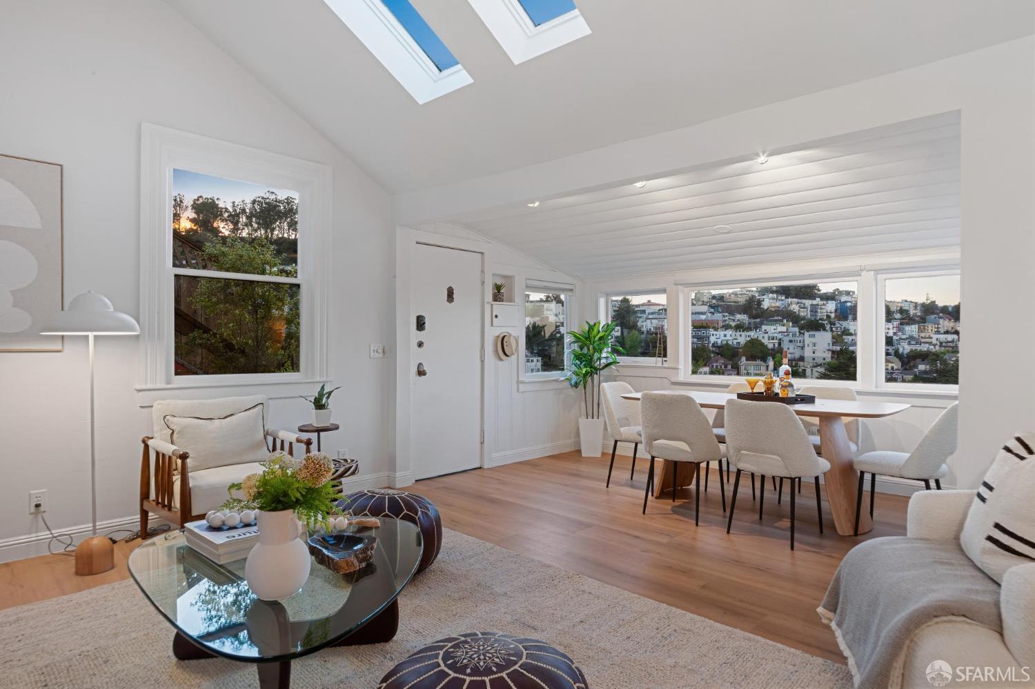 501 Corbett, San Francisco, CA, 94114