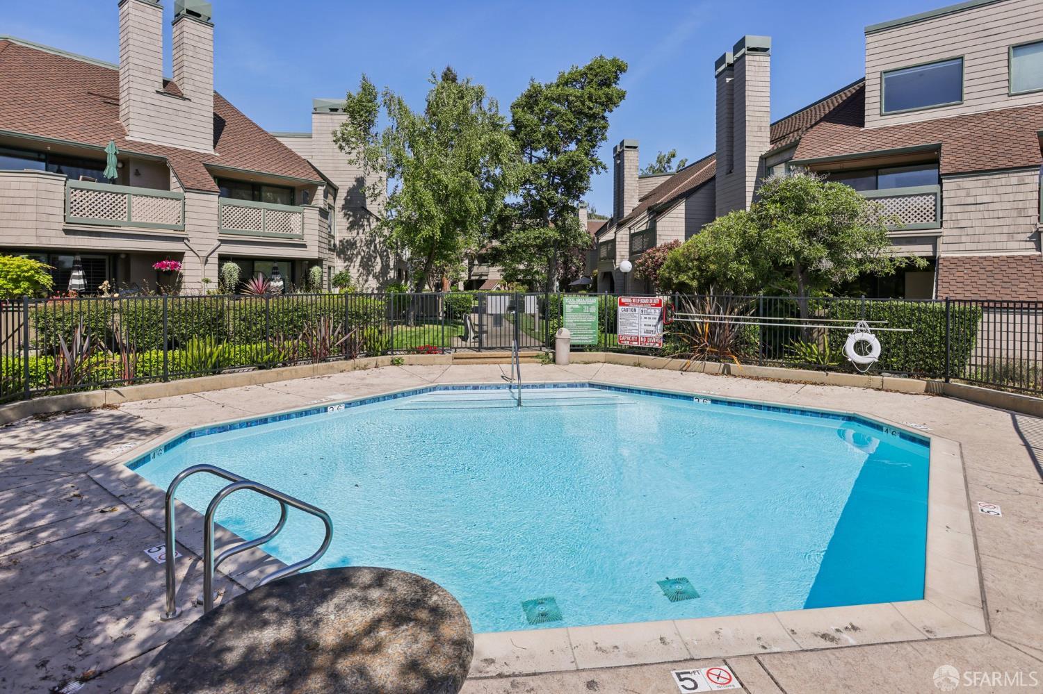 Detail Gallery Image 57 of 62 For 53 Cove Ln, Redwood City,  CA 94065 - 1 Beds | 1 Baths