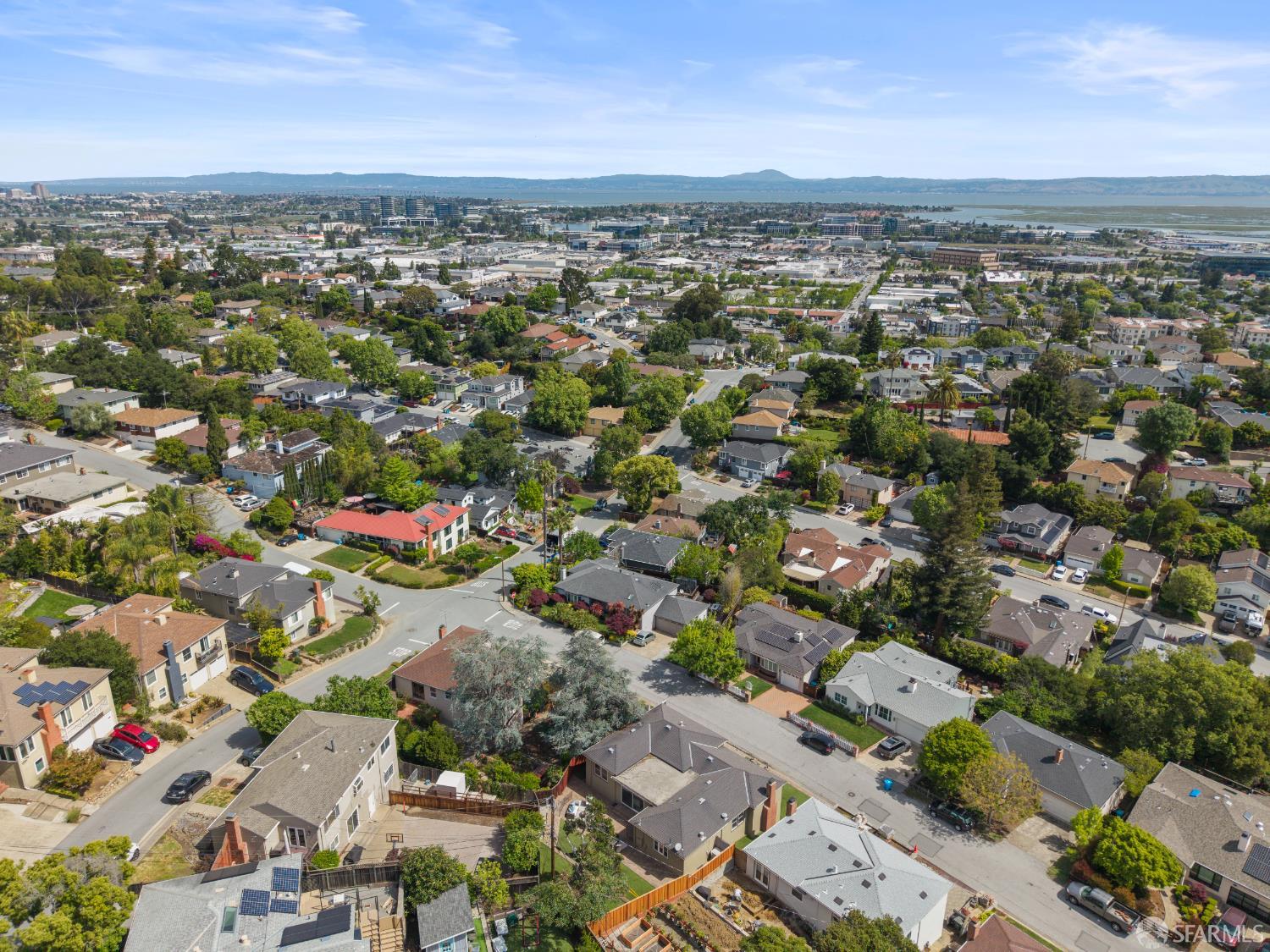 Detail Gallery Image 20 of 20 For 124 Vine St, San Carlos,  CA 94070 - 4 Beds | 2 Baths