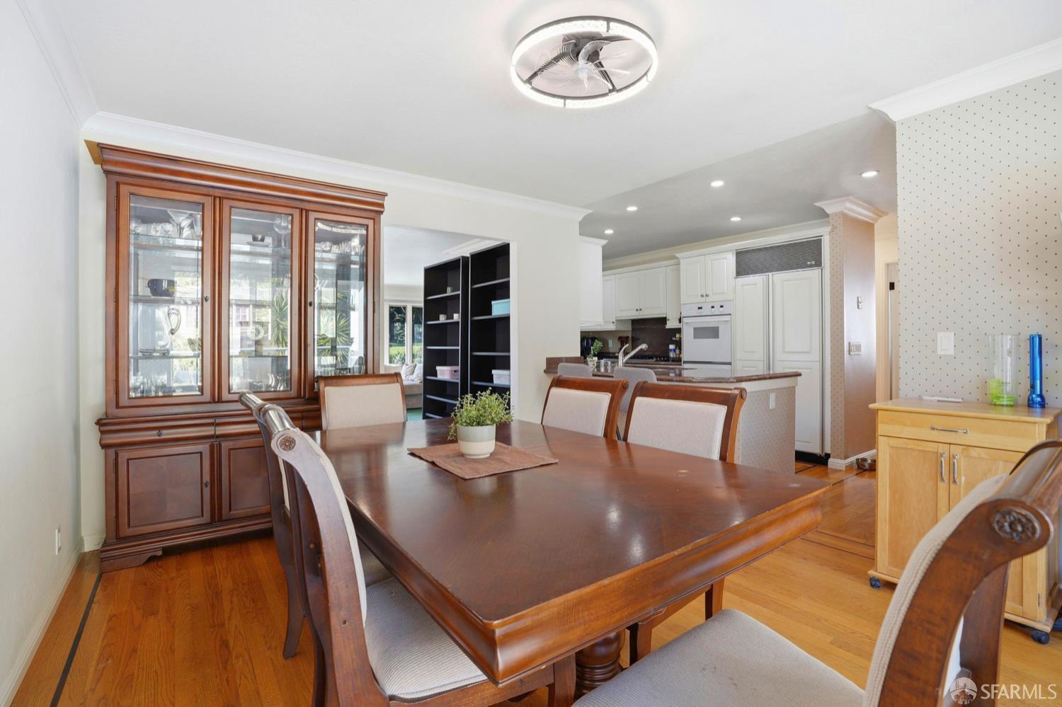 Detail Gallery Image 14 of 36 For 1112 Oddstad Blvd, Pacifica,  CA 94044 - 3 Beds | 3 Baths