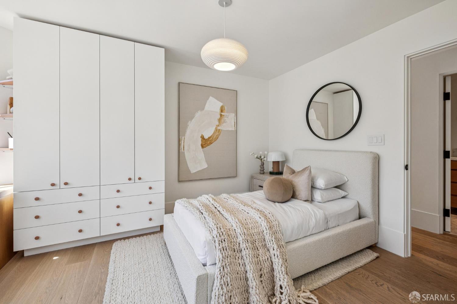 Detail Gallery Image 55 of 95 For 39 Dolores Ter, San Francisco,  CA 94110 - 4 Beds | 3/1 Baths