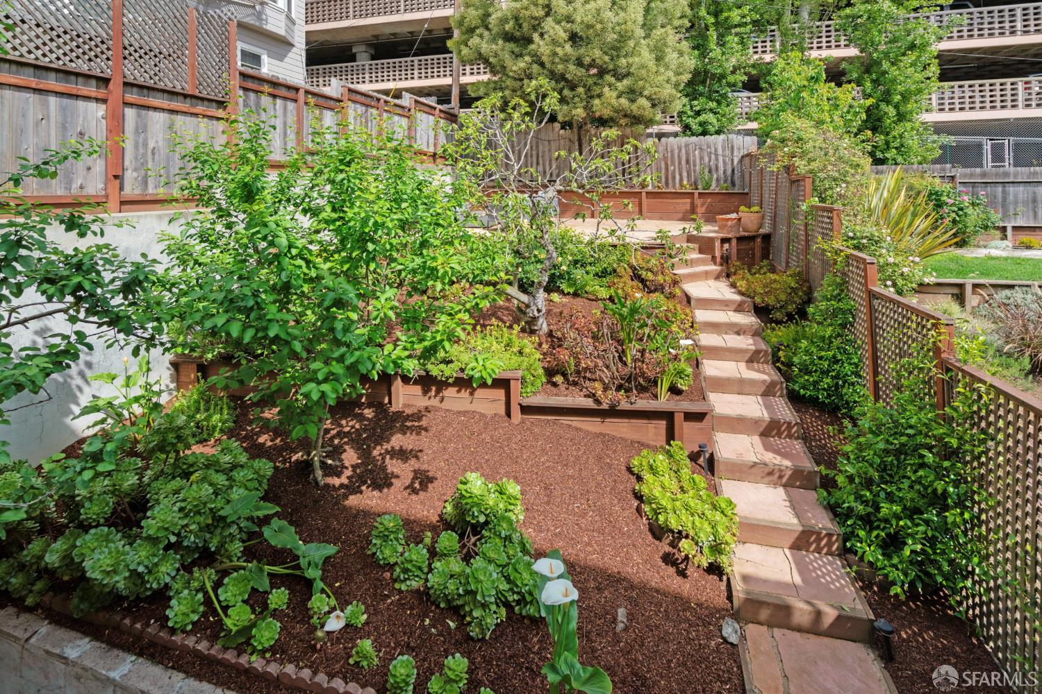 Photo #23: 426101590 Listing: Photo #23