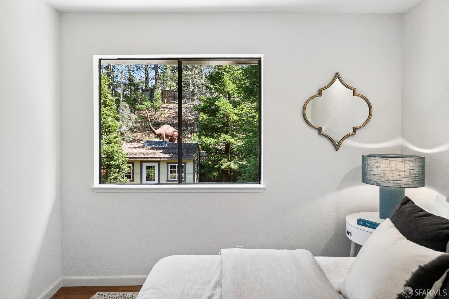 Detail Gallery Image 26 of 46 For 1940 Spyglass Dr, San Bruno,  CA 94066 - 4 Beds | 2/1 Baths