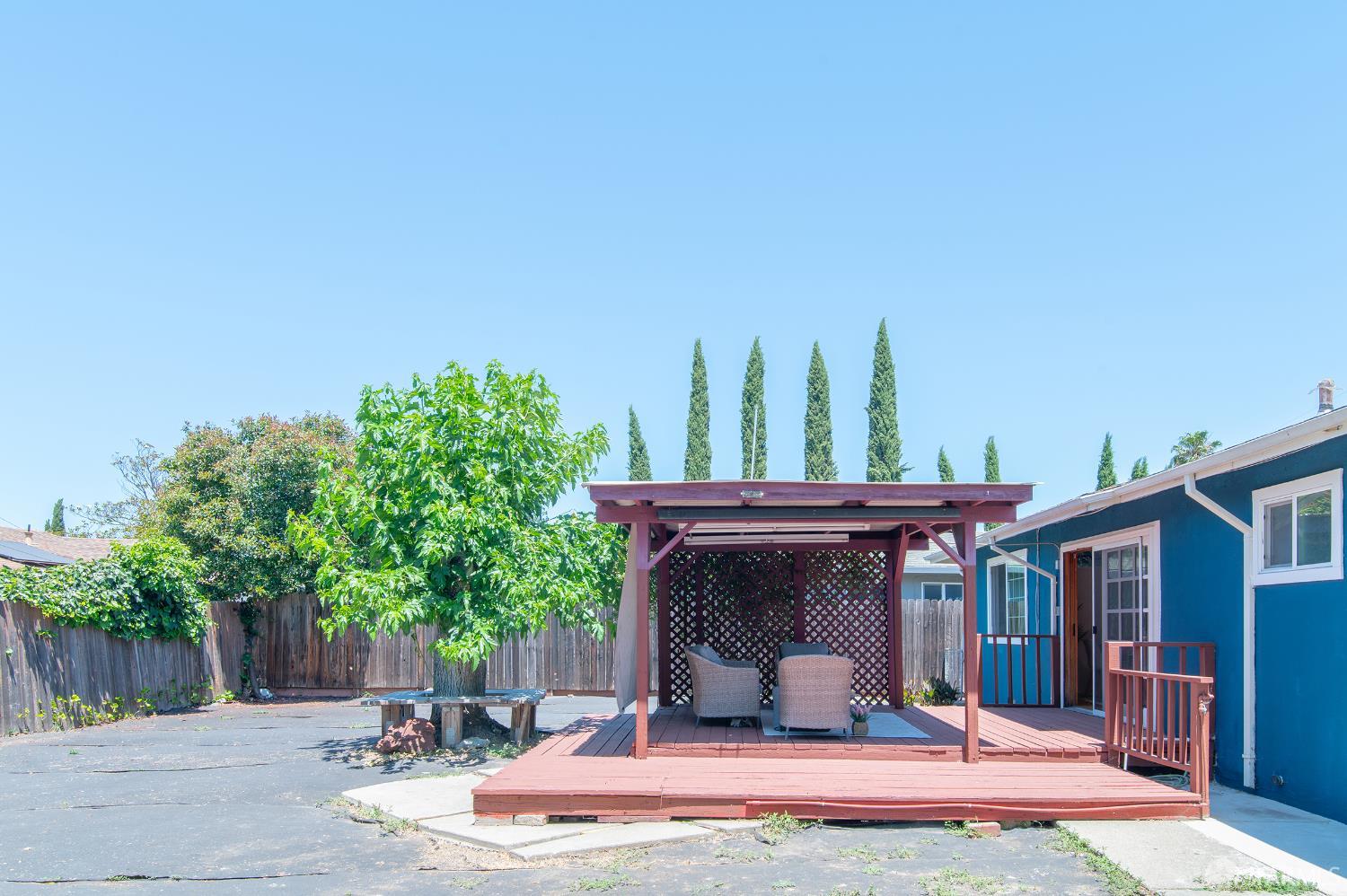 Detail Gallery Image 19 of 28 For 3453 Thunderbird Dr, Concord,  CA 94520 - 3 Beds | 2 Baths