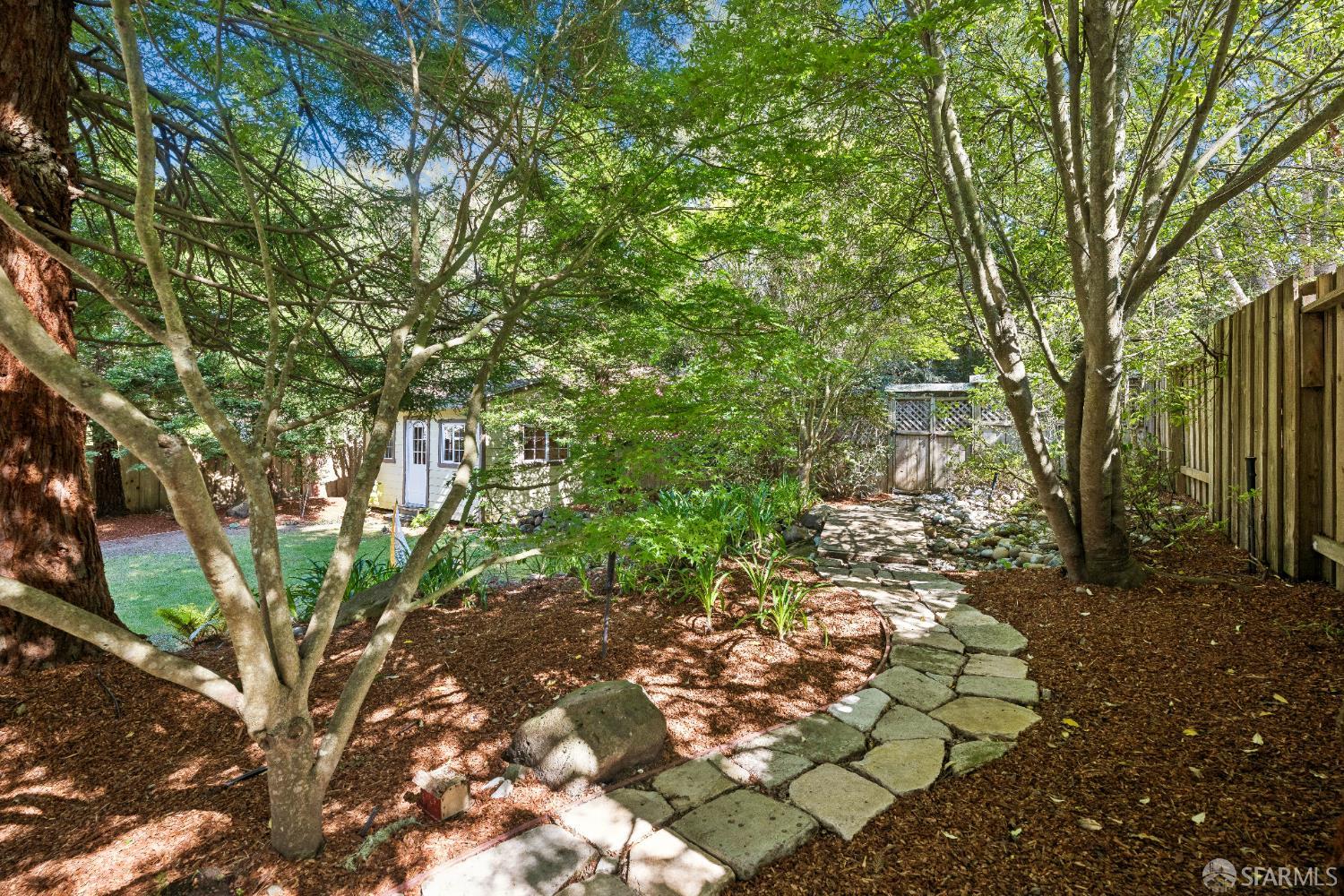 Detail Gallery Image 40 of 46 For 1940 Spyglass Dr, San Bruno,  CA 94066 - 4 Beds | 2/1 Baths