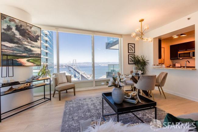 Photo #2: 426122657 Listing: Photo #2