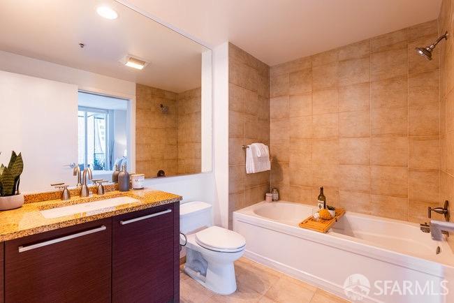 Photo #31: 426122657 Listing: Photo #31