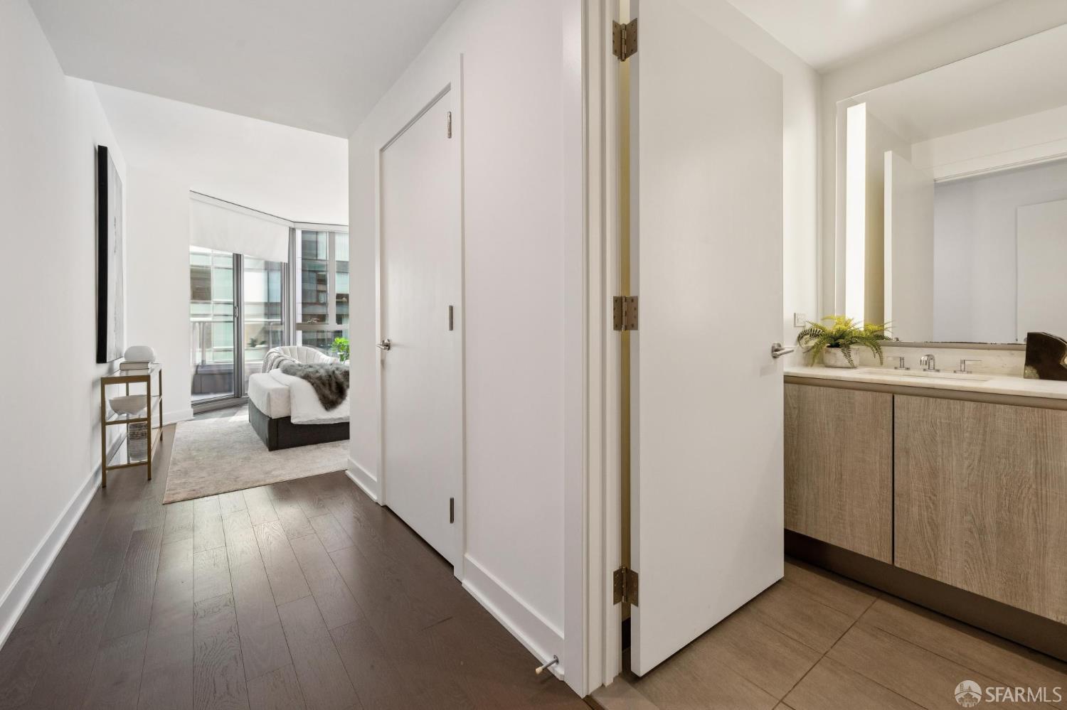 Photo #55: 426122687 Listing: Photo #55