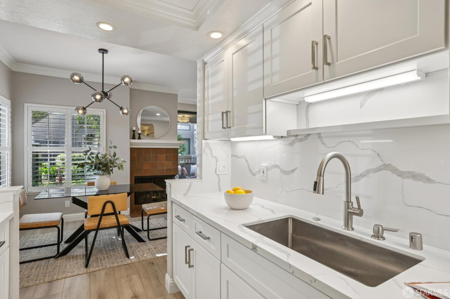 Detail Gallery Image 15 of 62 For 53 Cove Ln, Redwood City,  CA 94065 - 1 Beds | 1 Baths