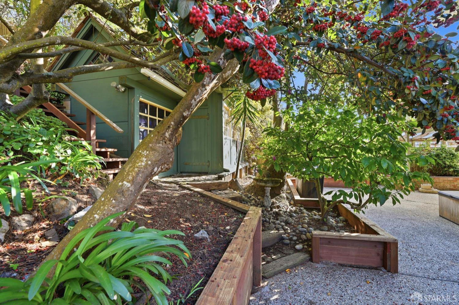 Detail Gallery Image 36 of 36 For 1112 Oddstad Blvd, Pacifica,  CA 94044 - 3 Beds | 3 Baths