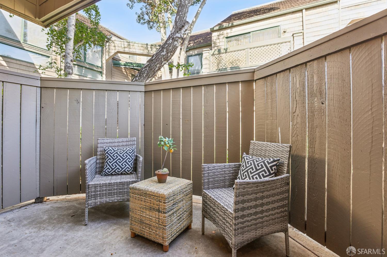 Detail Gallery Image 26 of 62 For 53 Cove Ln, Redwood City,  CA 94065 - 1 Beds | 1 Baths