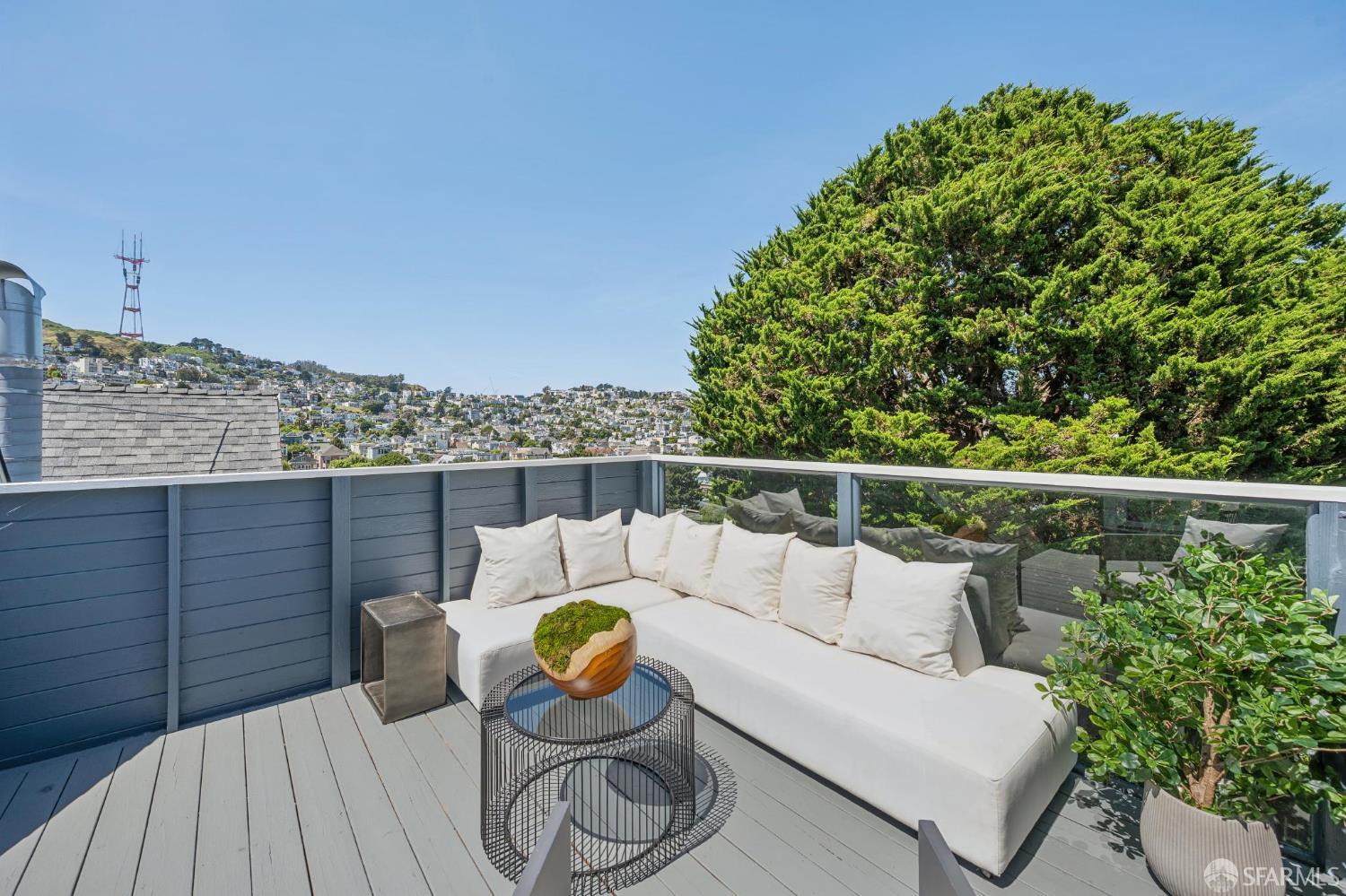 4118 20th, San Francisco, CA, 94114