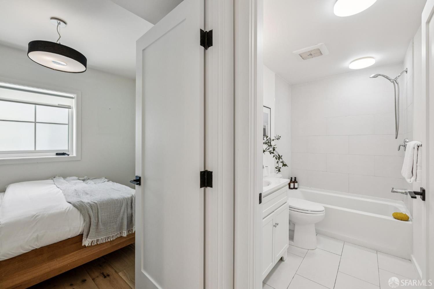 Detail Gallery Image 86 of 95 For 39 Dolores Ter, San Francisco,  CA 94110 - 4 Beds | 3/1 Baths