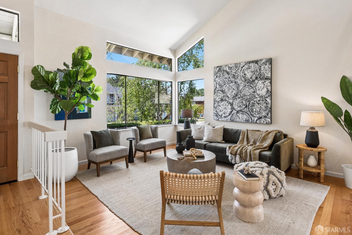 Detail Gallery Image 3 of 46 For 1940 Spyglass Dr, San Bruno,  CA 94066 - 4 Beds | 2/1 Baths