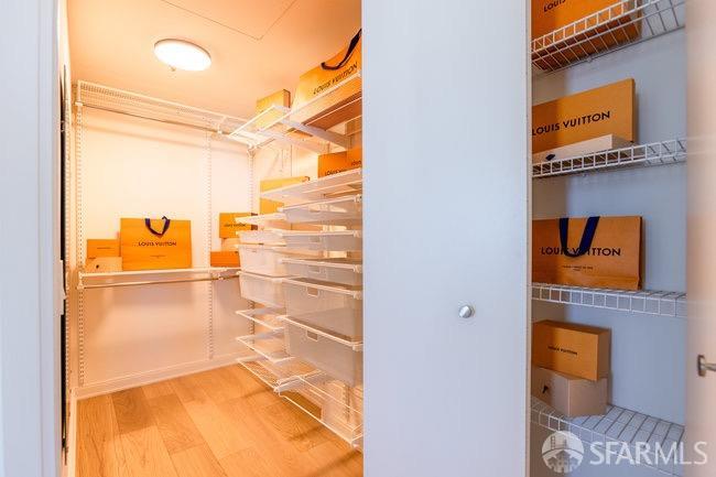 Photo #34: 426122657 Listing: Photo #34