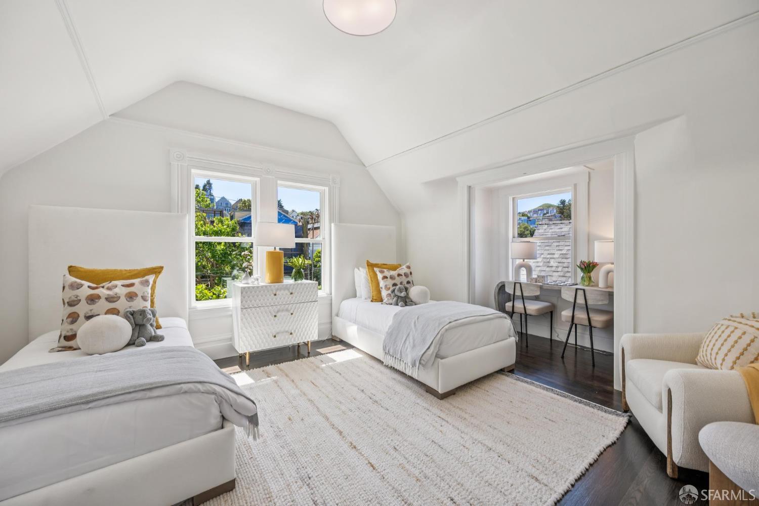 4118 20th, San Francisco, CA, 94114