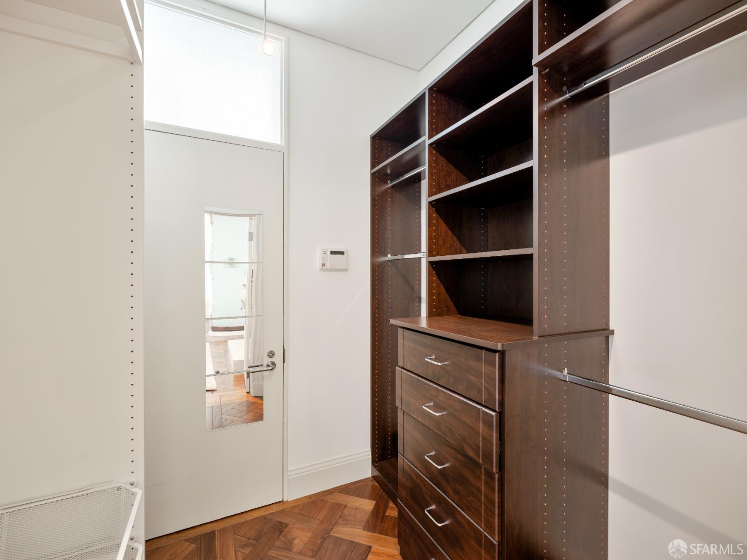 Photo #19: 426118919 Listing: Photo #19